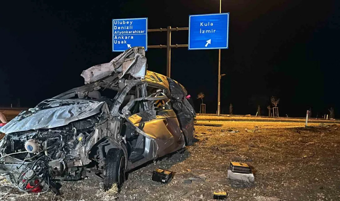 UŞAK’TA MEYDANA GELEN TRAFİK KAZASINDA MİNİBÜS SÜRÜCÜSÜ HAYATINI KAYBETTİİ.