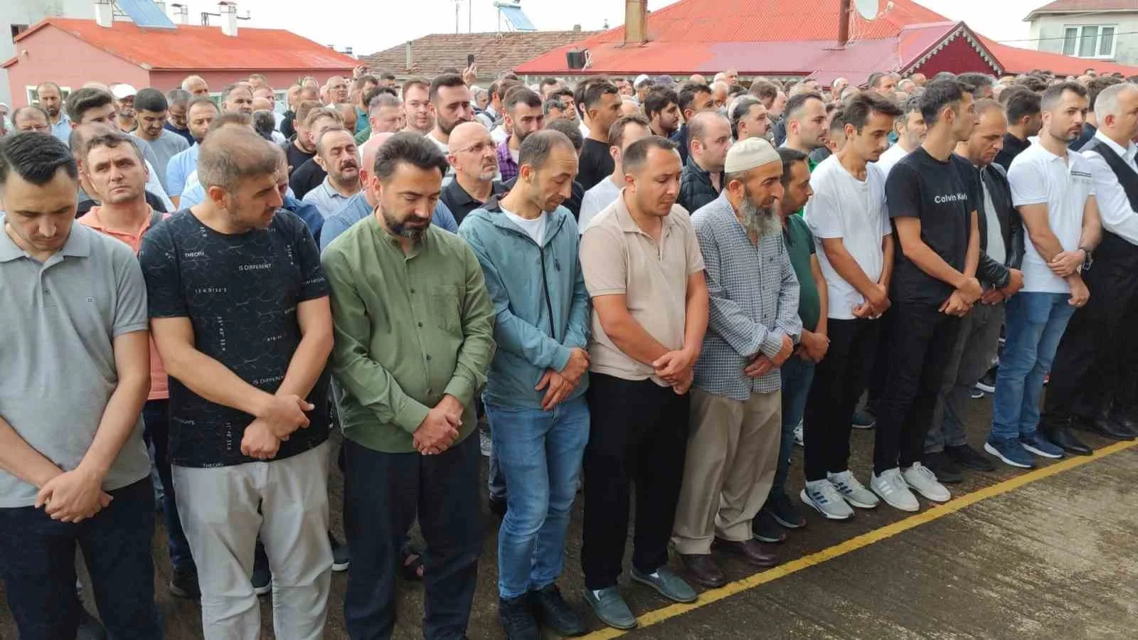 Düğün magandası cezaevine gönderildi, ölenler ise toprağa verildi