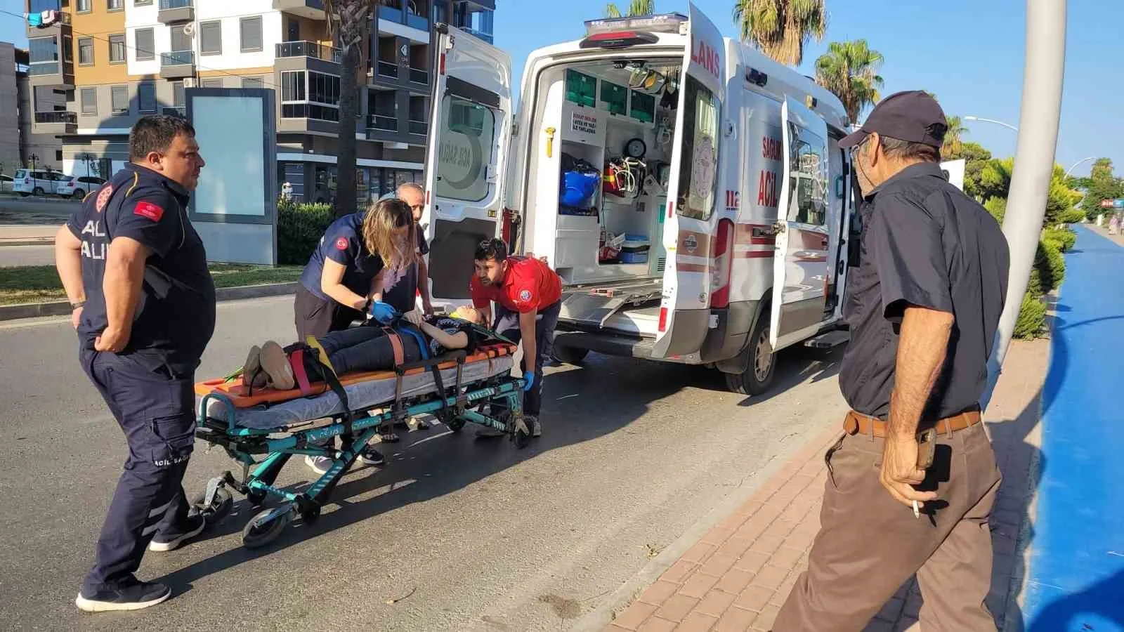 Elektrikli bisiklet sürücüsü hastanelik oldu