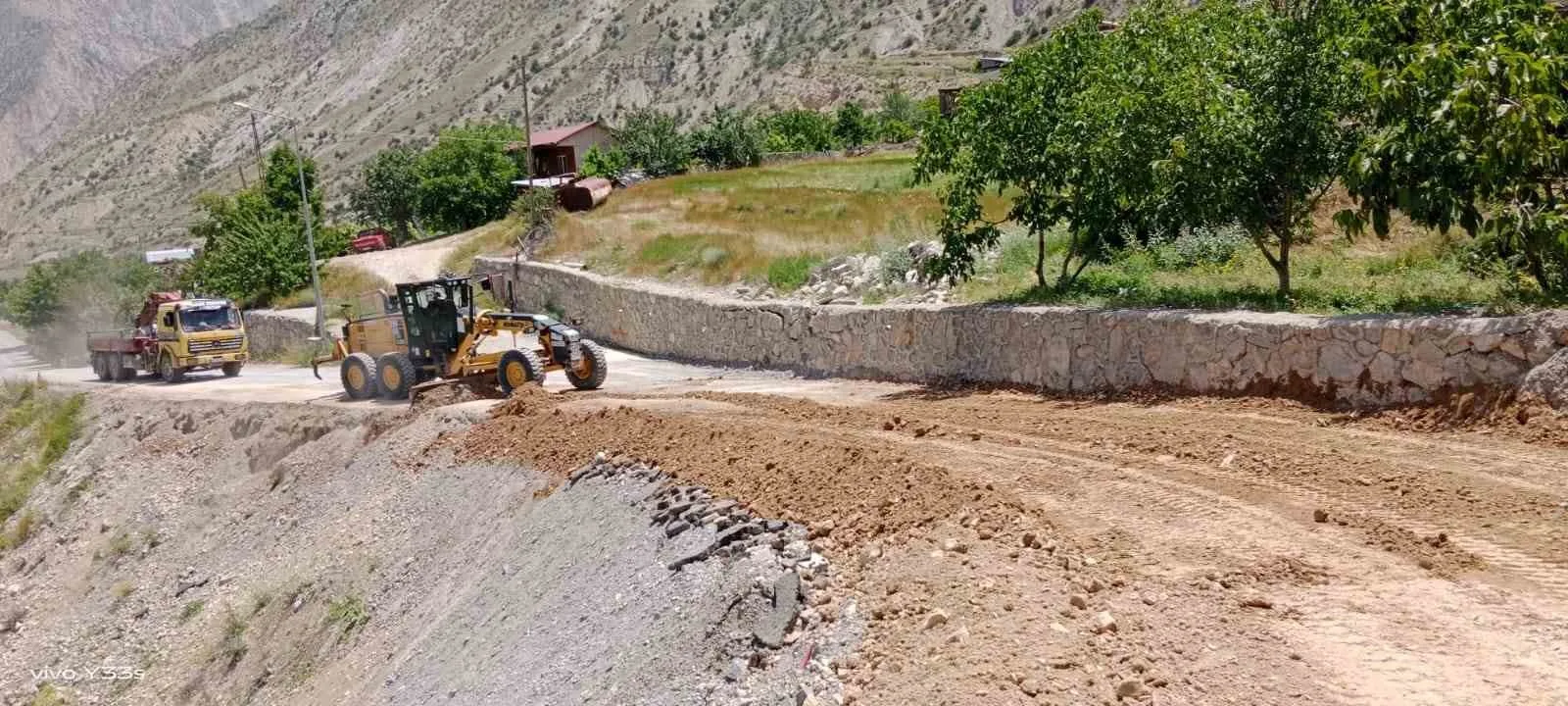 Erzurum’da heyelan kamerada