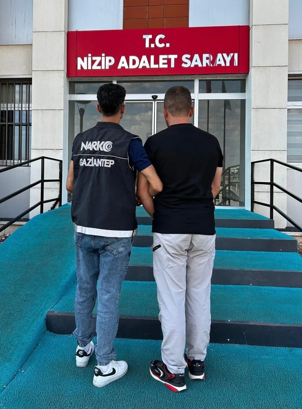 Gaziantep’te 10 yıl 2 ay hapis cezası olan hırsızlık şüphelisi yakalandı