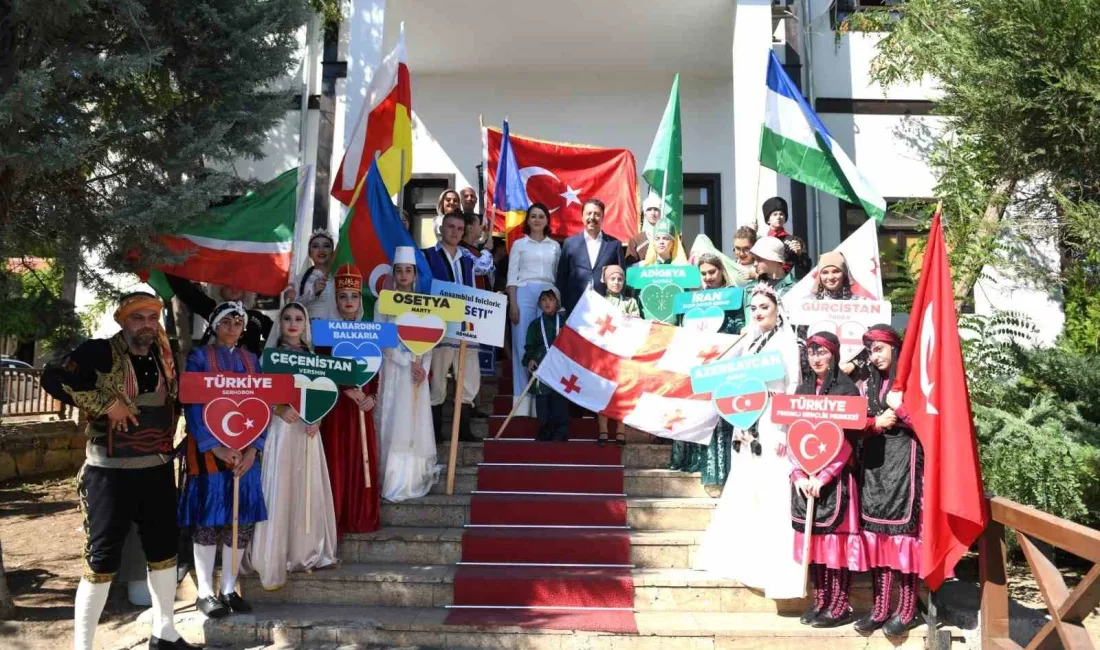 ANKARA'NIN BEYPAZARI İLÇESİNDE I. ULUSLARARASI BEYPAZARI HALK DANSLARI VE MÜZİK