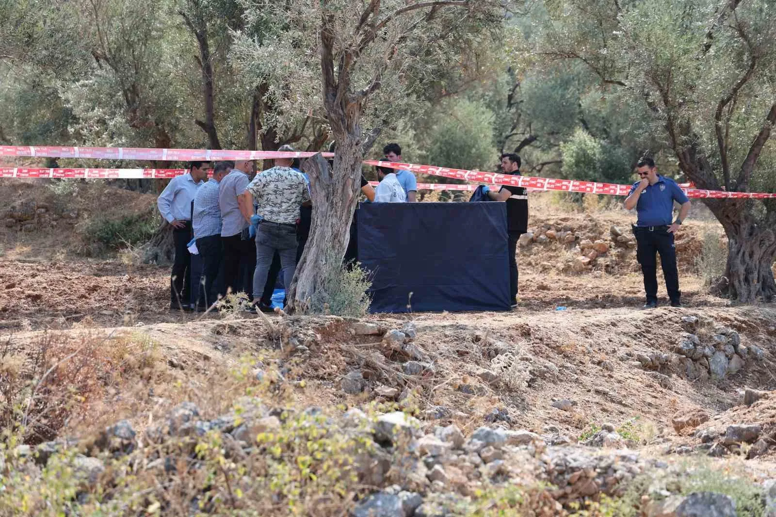 İzmir’deki vahşette flaş gelişme: 3 çocuğunu katleden baba da öldü