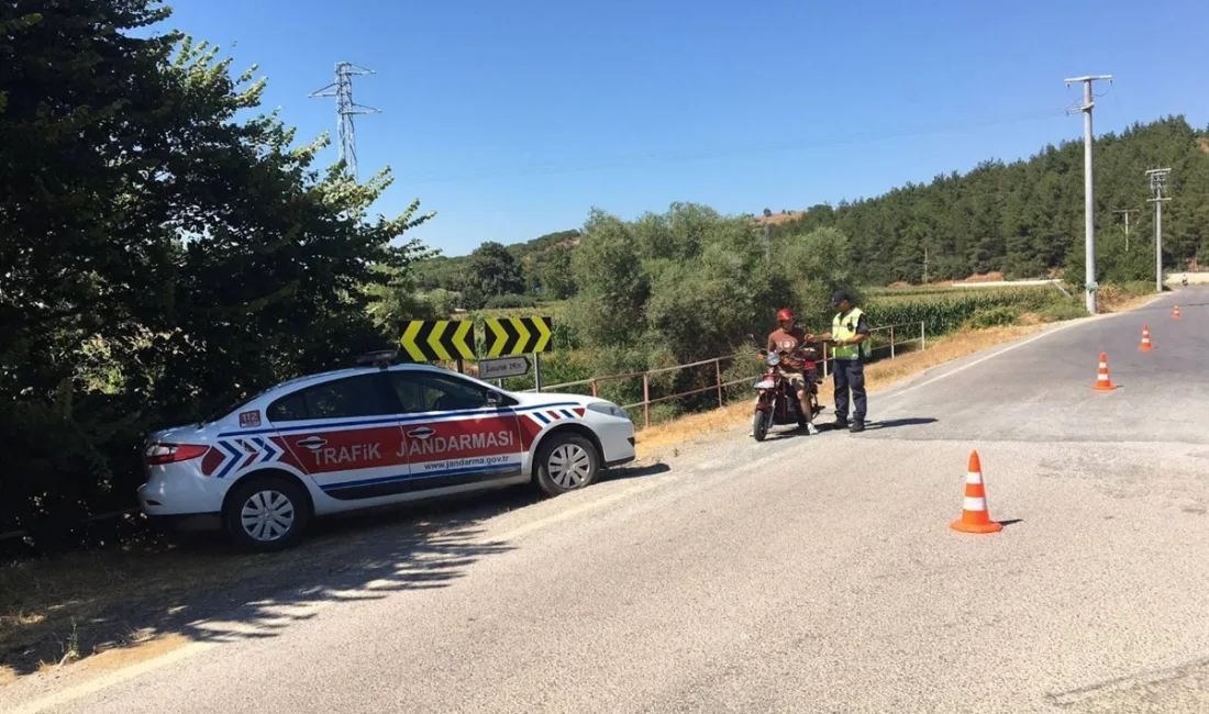 BALIKESİR’DE JANDARMA EKİPLERİ KIRSAL