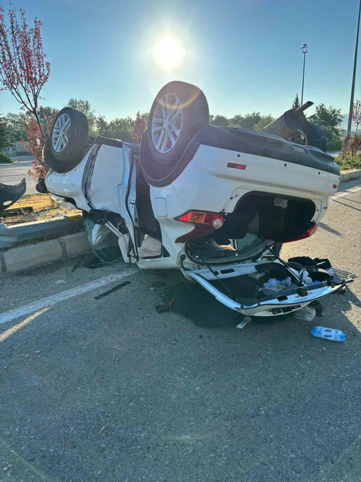 Jeep takla attı: 2 yaralı