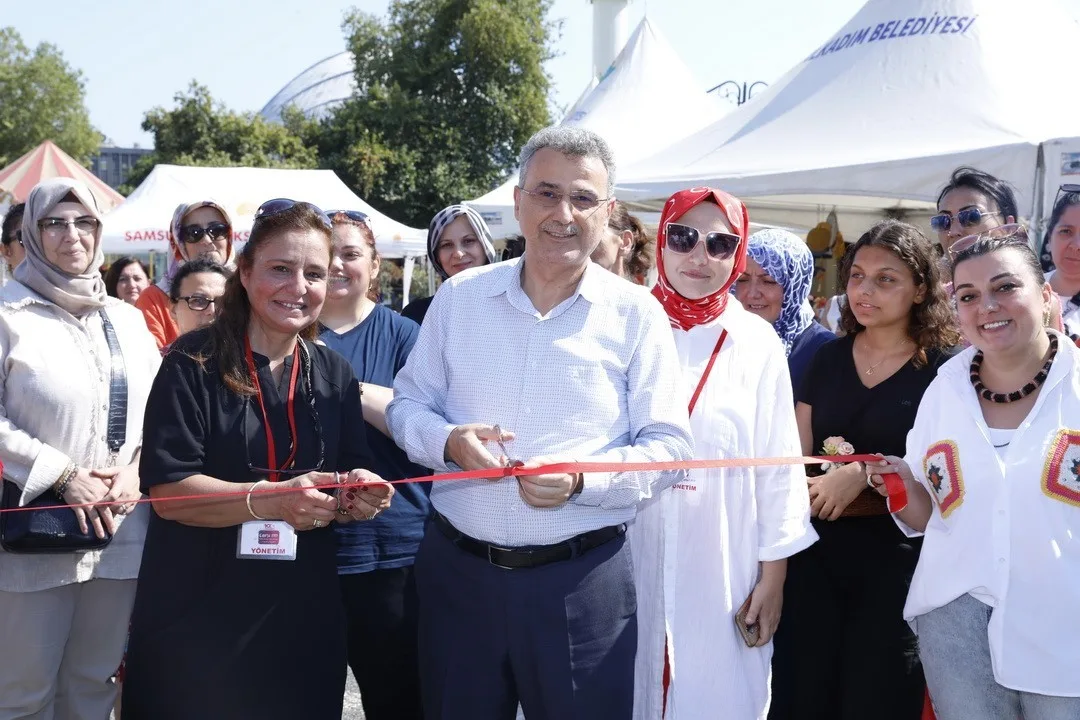 Kadın el emeği sergisi açıldı