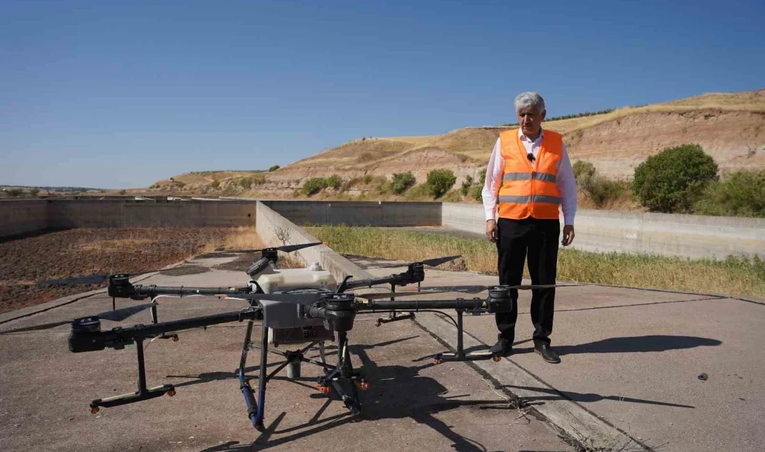 KAHTA’DA SİVRİSİNEKLE MÜCADELEDE DRONLU