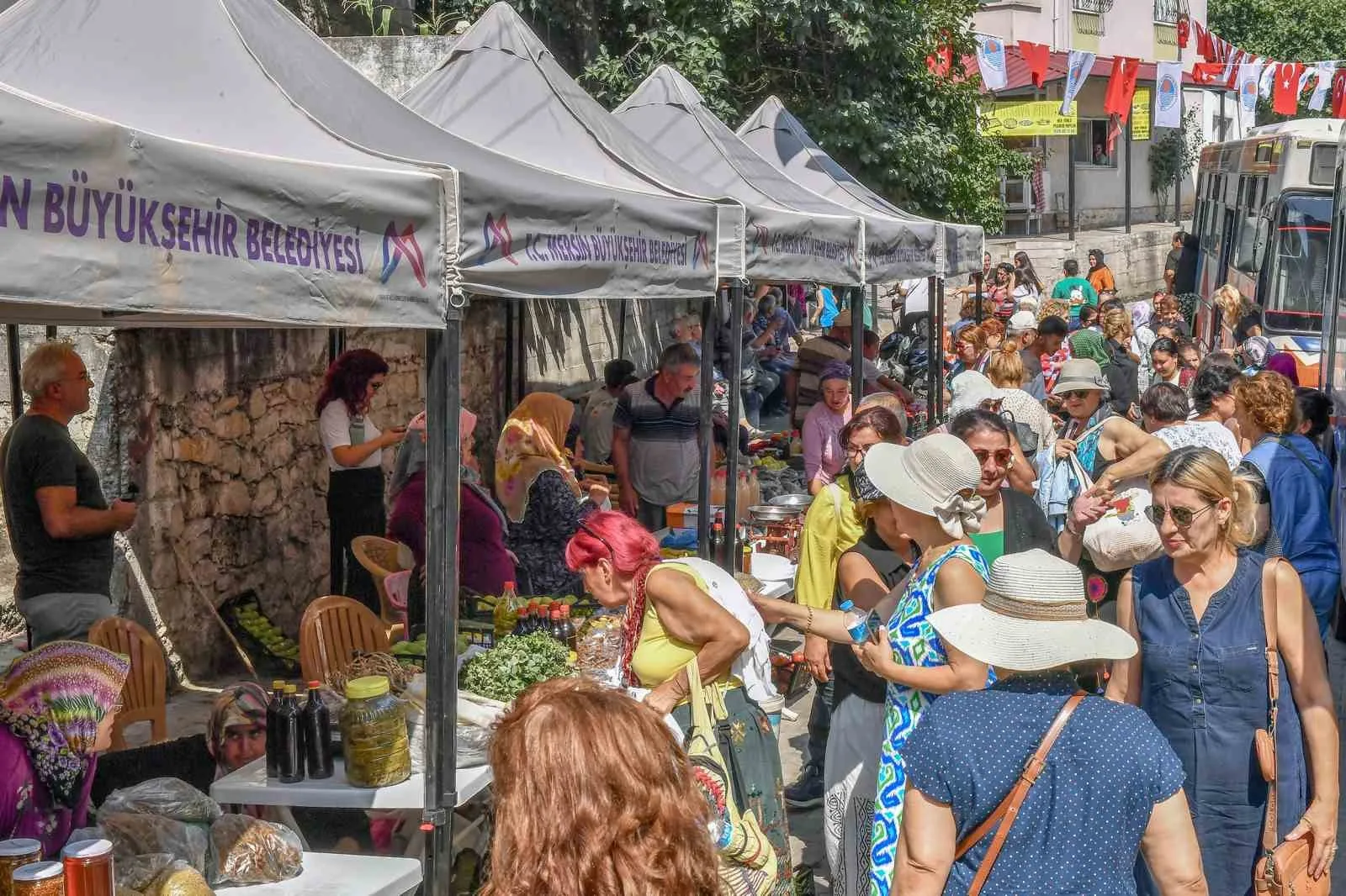 ’Kırsal Mahalle Buluşmaları’ ile kadınlar Mersin’i yeniden keşfediyor