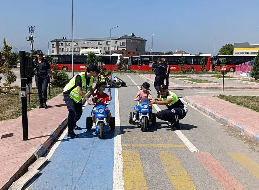 Kurallarını yerinde öğrendiler