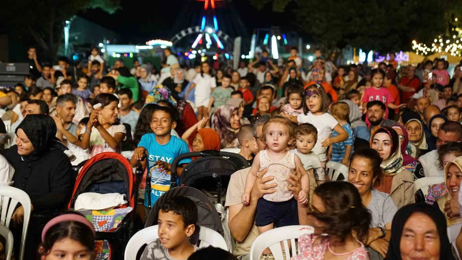 Maceracı Yüzgeçler fuarda çocuklara unutulmaz bir gösteri sundu