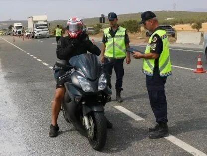 Muğla İl Jandarma Komutanlığı’ndan motosiklet ve motorlu bisiklet denetimi