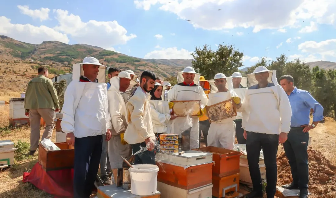 TÜRKİYE'NİN EN ZENGİN FLORASINA