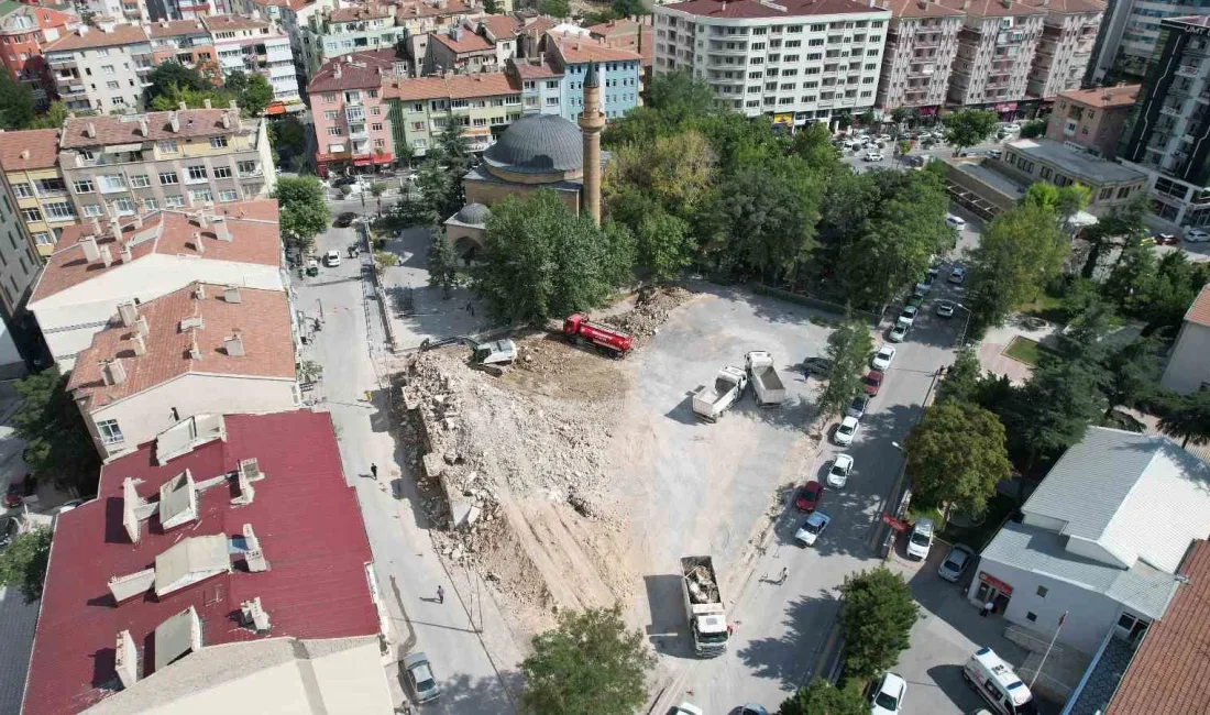 NİĞDE’DE OTOPARK SORUNUNUN ÇÖZÜMÜNE