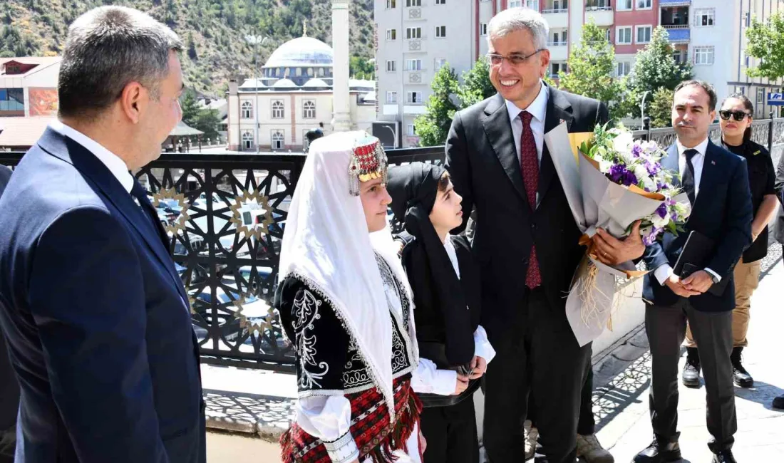 SAĞLIK BAKANI PROF. DR.