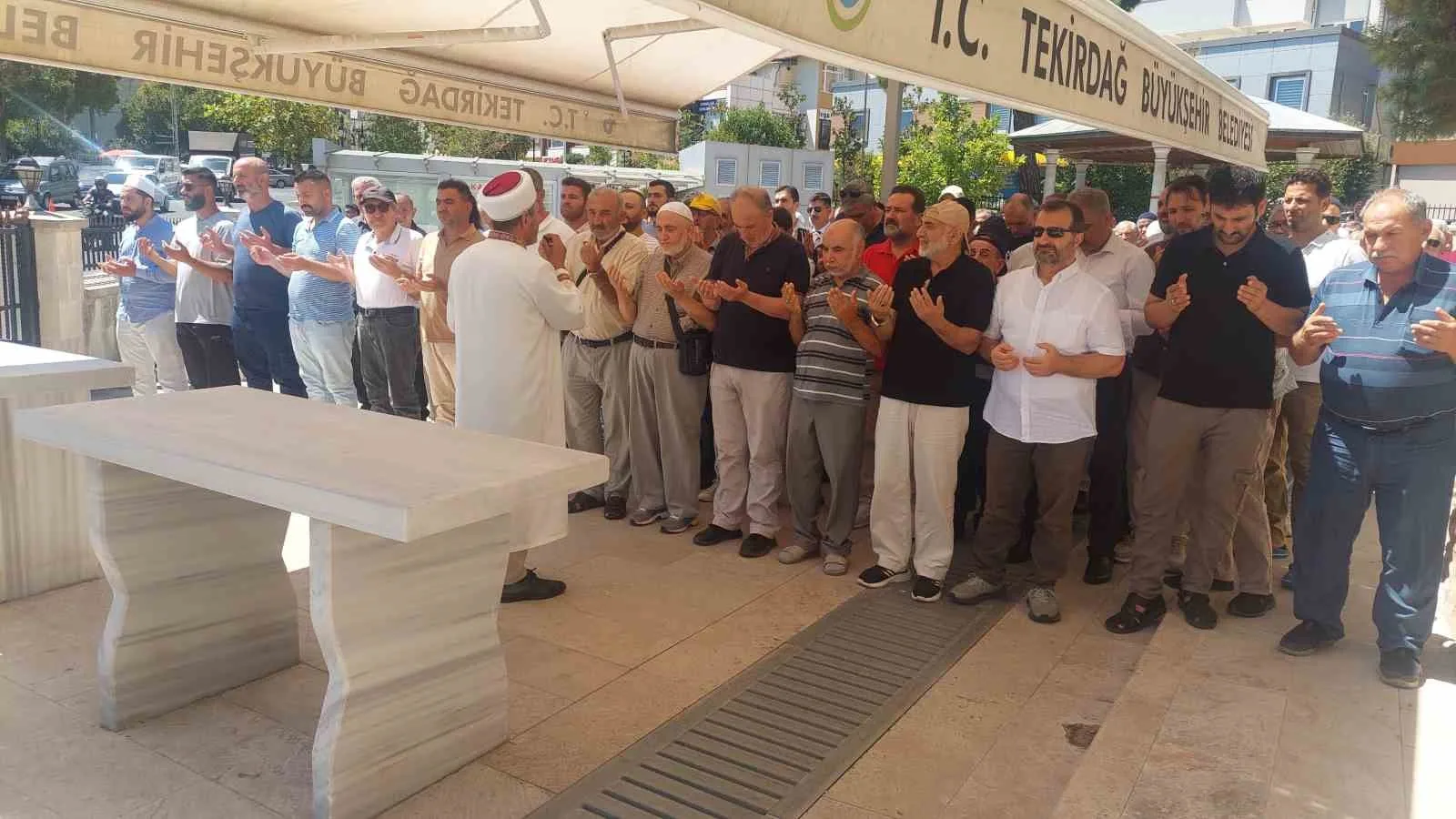 Tekirdağ’da Haniye için gıyabi cenaze namazı