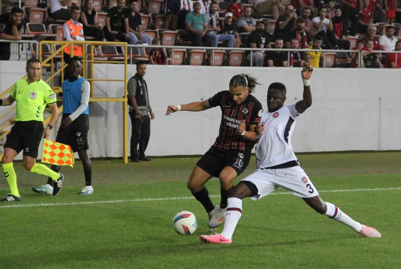 Trendyol 1. Lig: Çorum FK: 2 – Fatih Karagümrük: 2