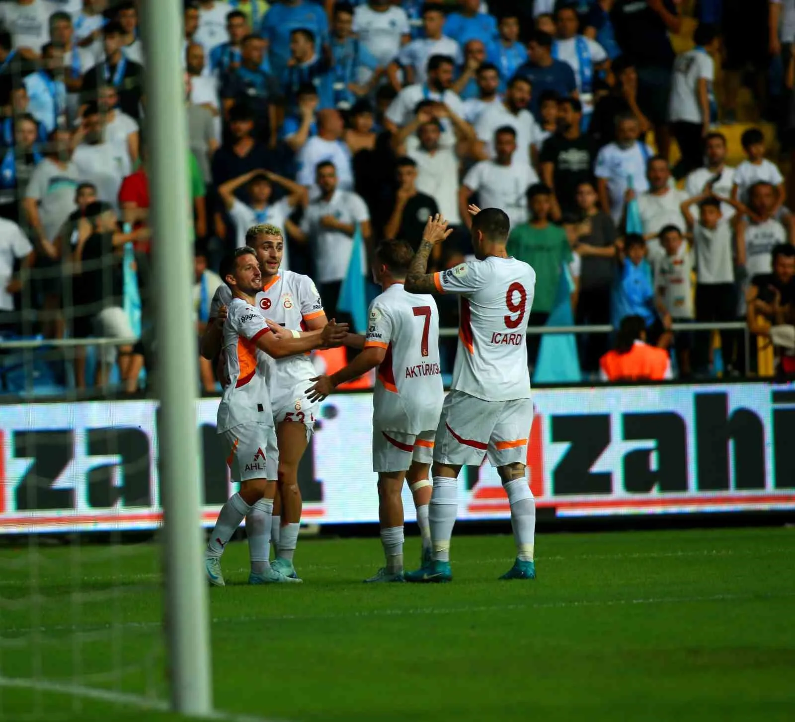 Trendyol Süper Lig : Adana Demirspor : 0 – Galatasaray : 4 (İlk yarı)