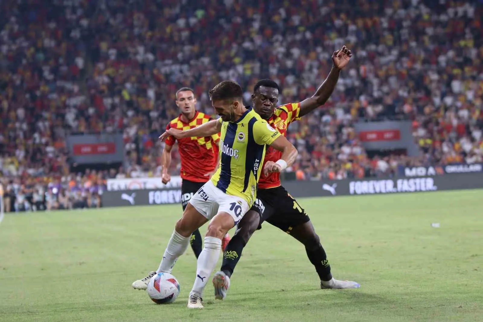 Trendyol Süper Lig: Göztepe: 2 – Fenerbahçe: 2  (Maç sonucu)