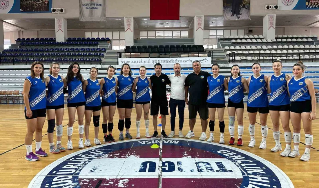 TURGUTLU BELEDİYESİ KADIN VOLEYBOL