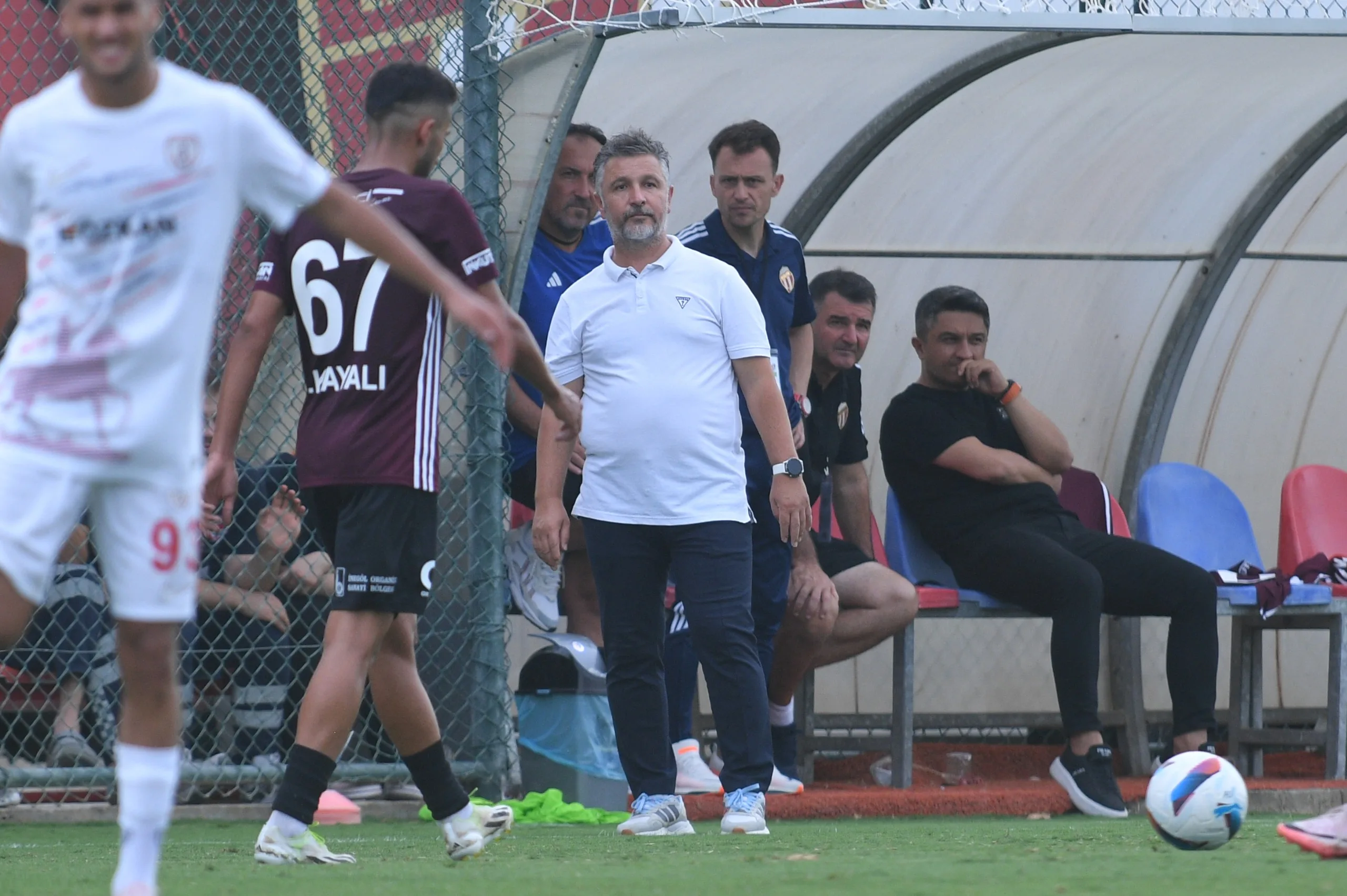 İnegölspor Teknik Direktörü  Yücer: “Hiç bir bahaneye sığınmadan çok çalışacağız.”