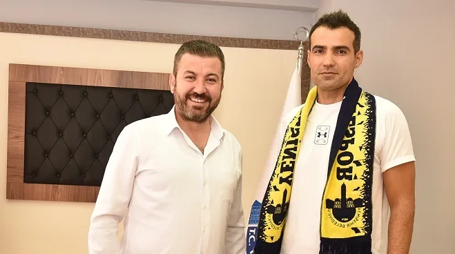 Yenişehir Belediyespor Volbeybol Takımına Milli Transfer