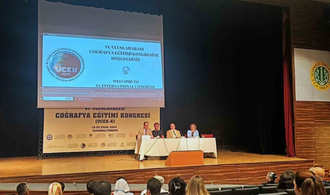 COĞRAFYA EĞİTİMCİLERİ TARAFINDAN İSTANBUL'DA