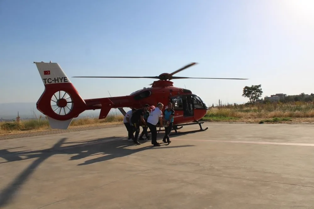 Ambulans helikopterle hastaneye kaldırılan minik Hamit yaşam savaşını kaybetti