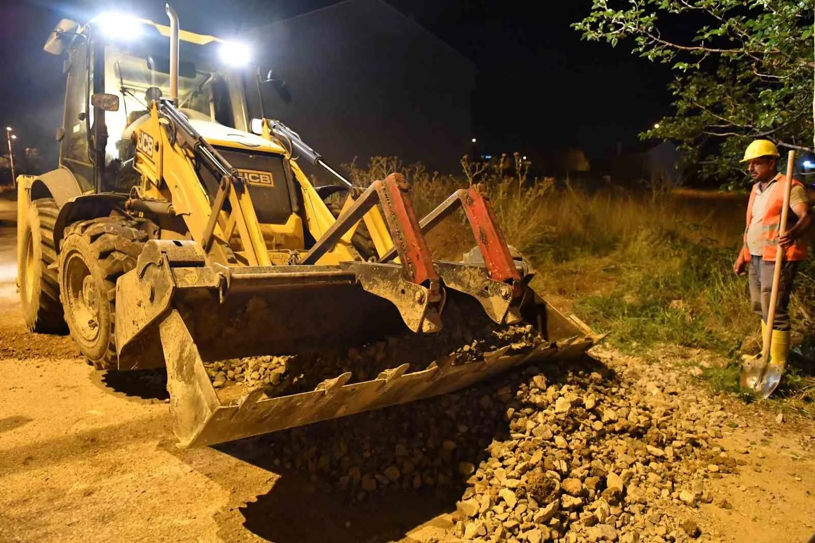 ASKİ GENEL MÜDÜRLÜĞÜ, ŞEBEKE SUYUNDAKİ KAYIP VE KAÇAKLARI ÖNLEMEK AMACIYLA