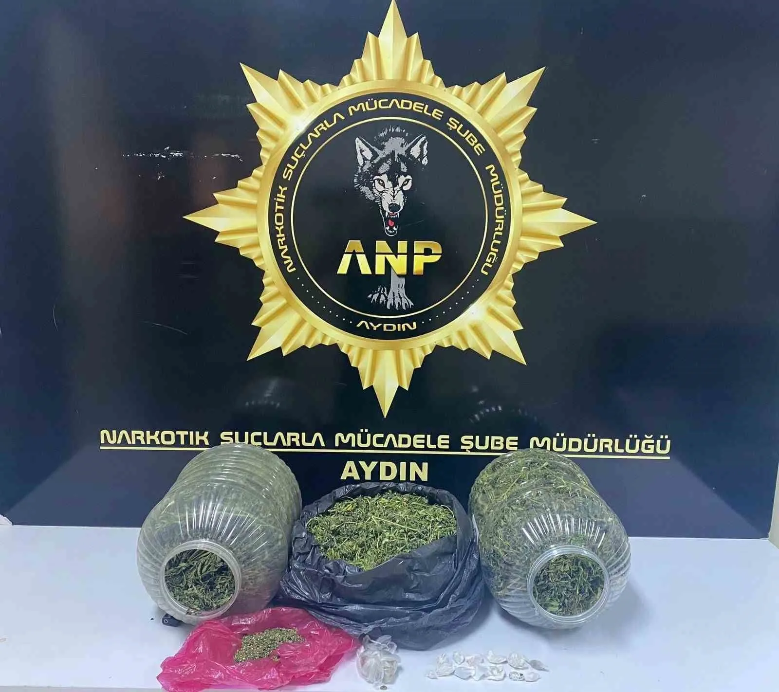 Aydın’da narkotik polisi uyuşturucuya geçit vermiyor