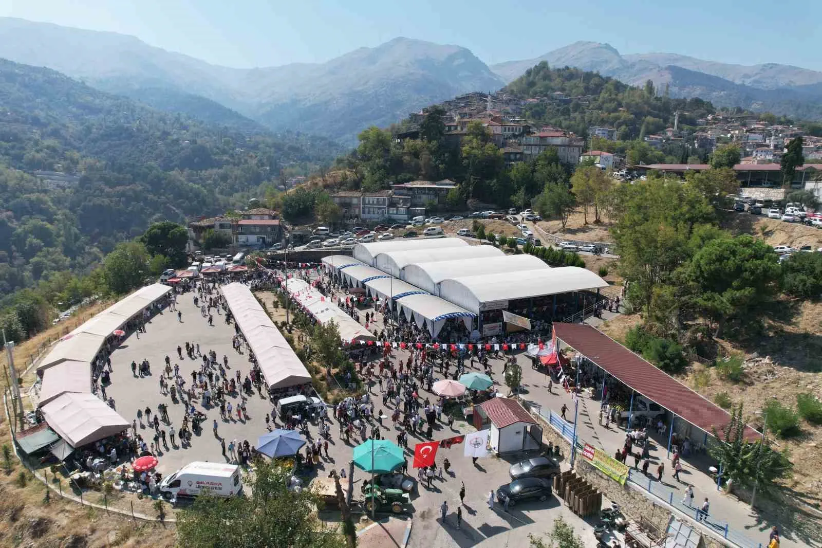 Babadağ Keşkek ve Sünnet Şöleni on binlerce kişiyi buluşturdu