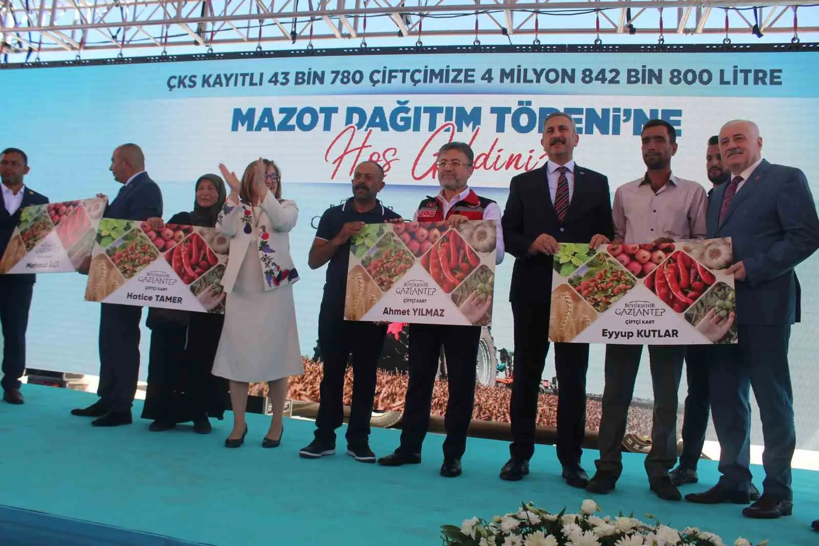 Bakan Yumaklı, Gaziantep’te çiftçiye mazot desteği programına katıldı