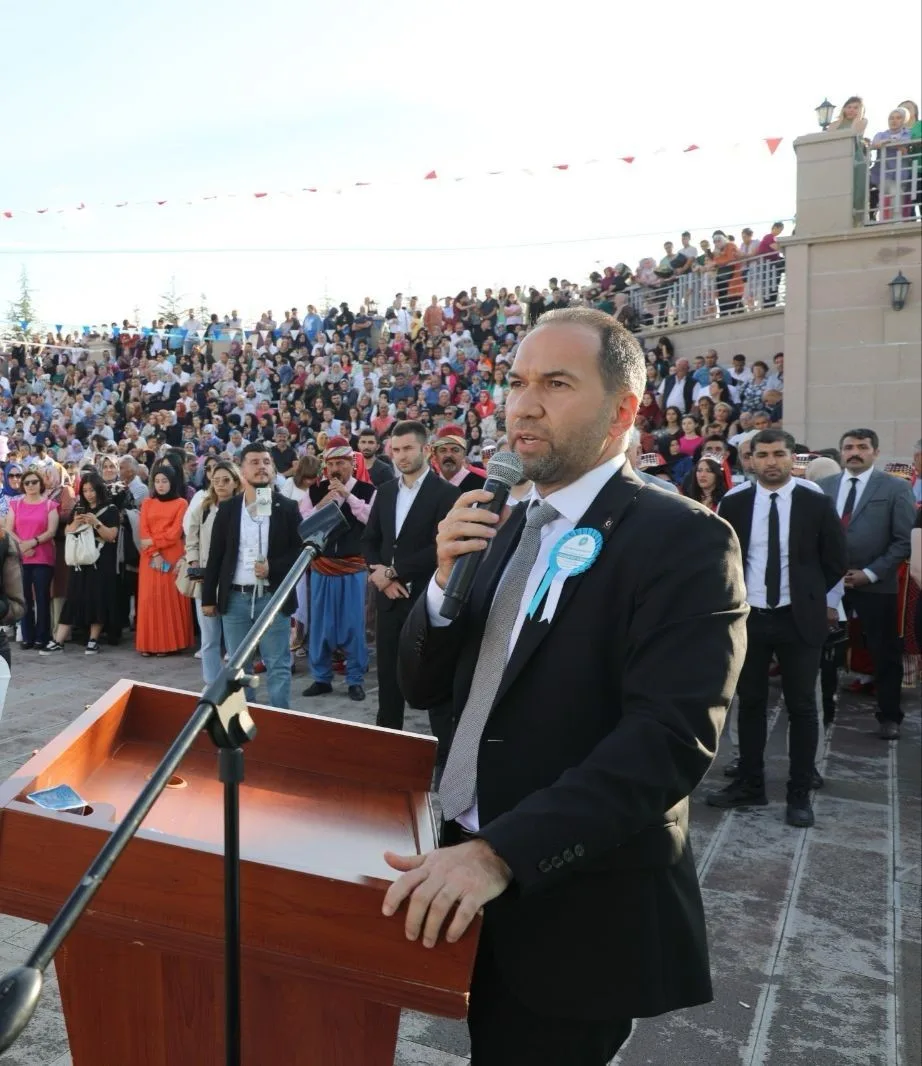 Başkan Özdemir: “Niğde Ömer Halisdemir Üniversitesi’nin akademik ve fiziki olarak büyümesinden gurur duyuyoruz”