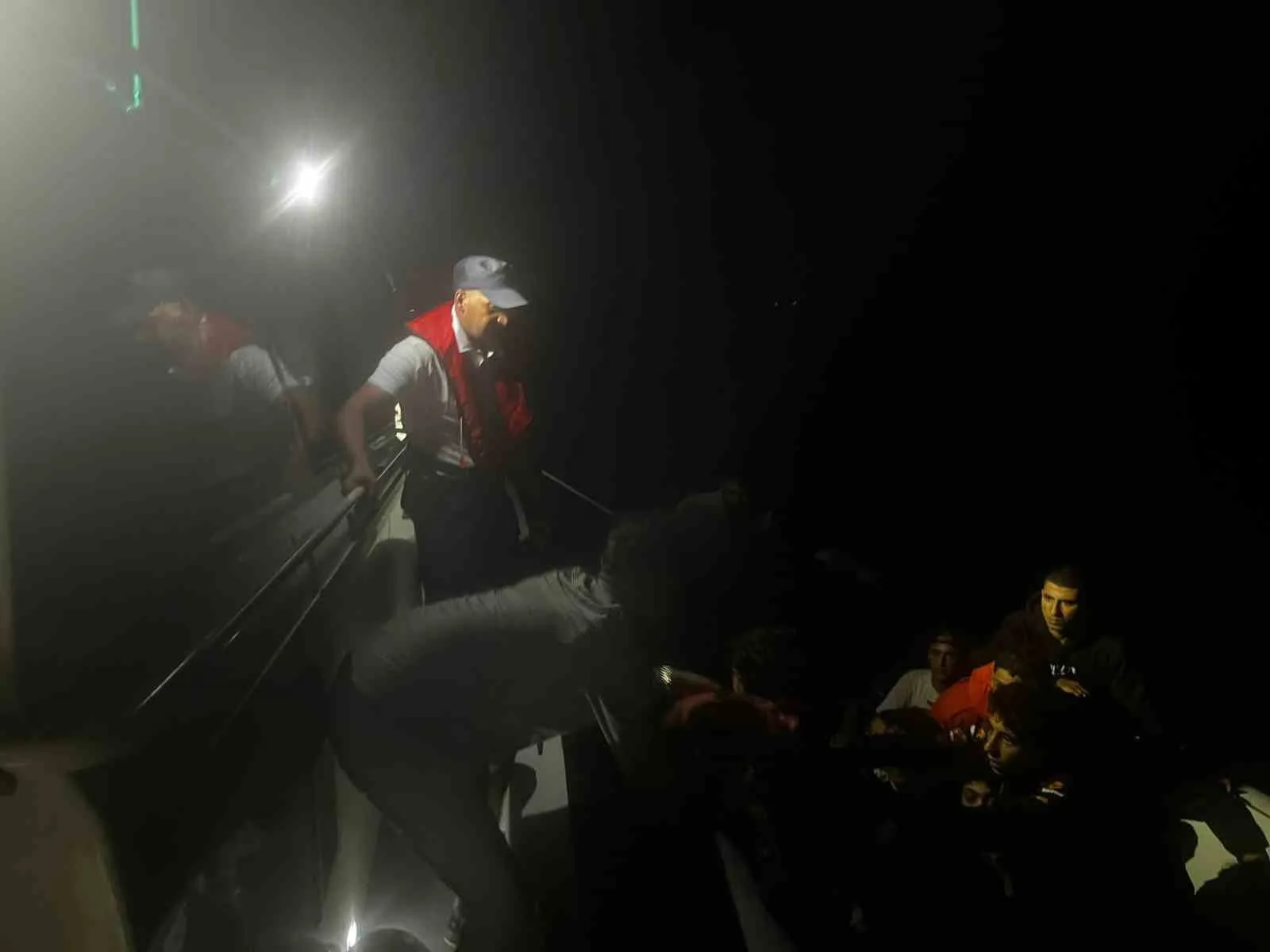 Bodrum’da 36 düzensiz göçmen yakalandı