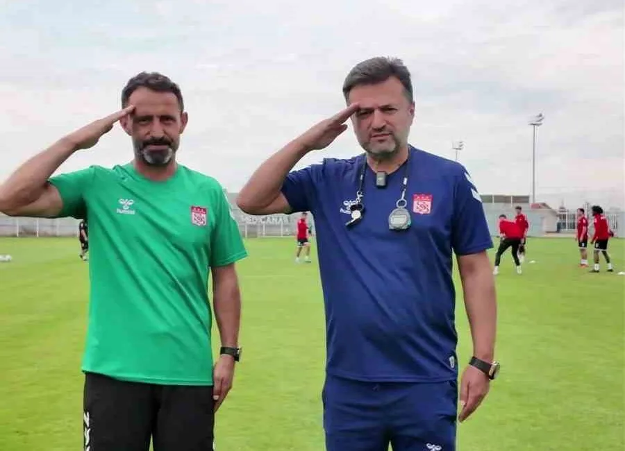 SİVASSPOR TEKNİK DİREKTÖRÜ BÜLENT