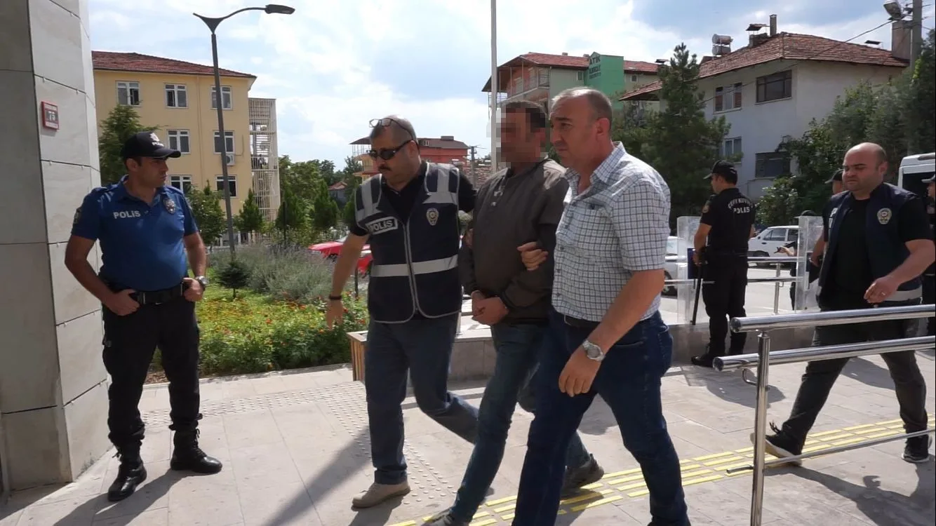 Burdur’da baba ve oğlunu öldüren katil zanlısı tutuklandı