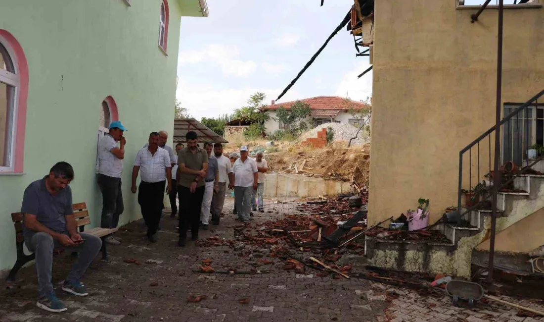 MANİSA'NIN SELENDİ İLÇESİNDE CAMİ