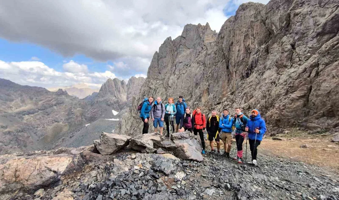 ÇEKYA’DAN HAKKARİ’NİN YÜKSEKOVA İLÇESİNE