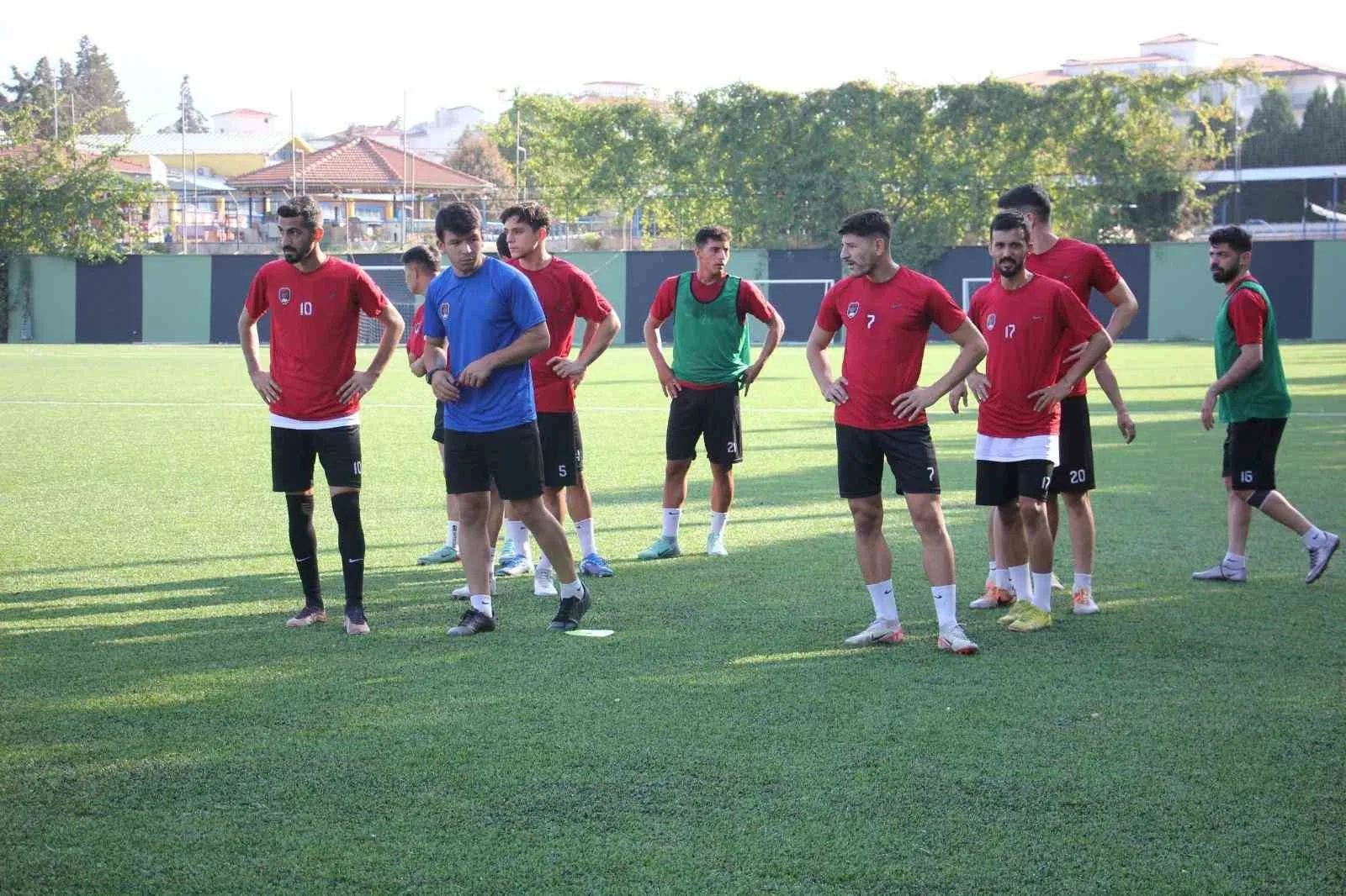 Denizli İdmanyurdu, ilk hazırlık maçını Bereketlispor ile yaptı