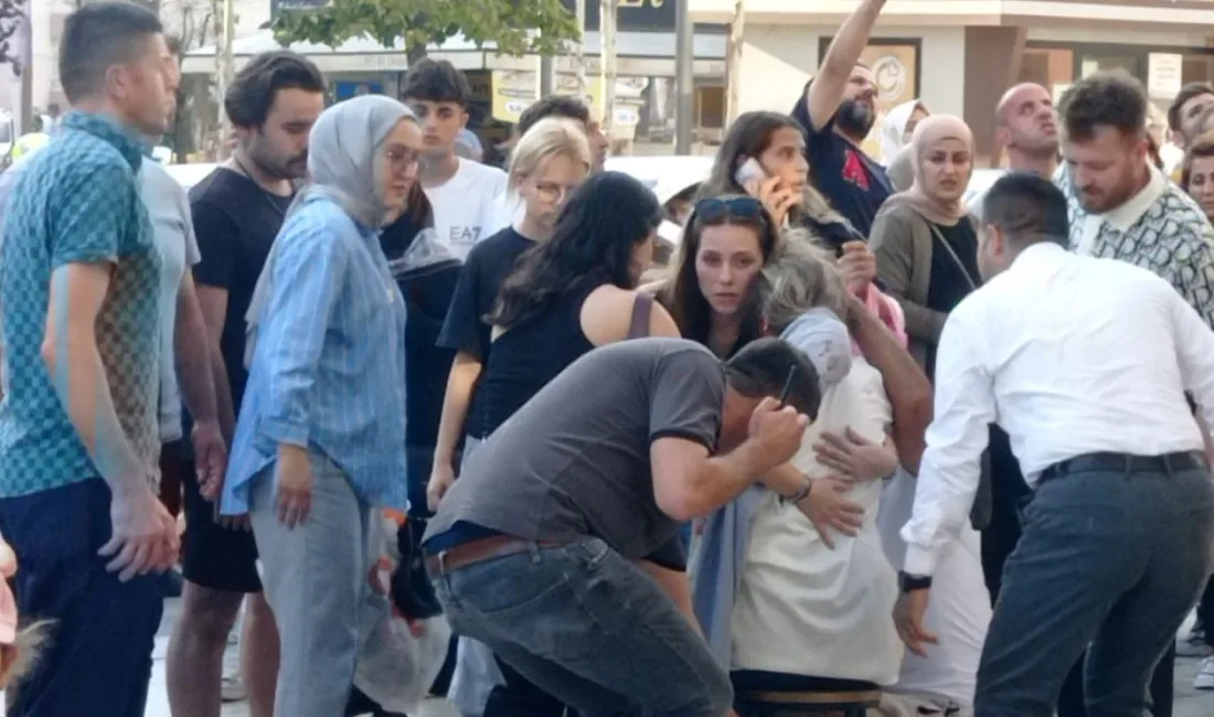 TEKİRDAĞ ÇERKEZKÖY ATATÜRK CADDESİ ÜZERİNDE MEYDANA GELEN AKILALMAZ KAZADA, BEŞ