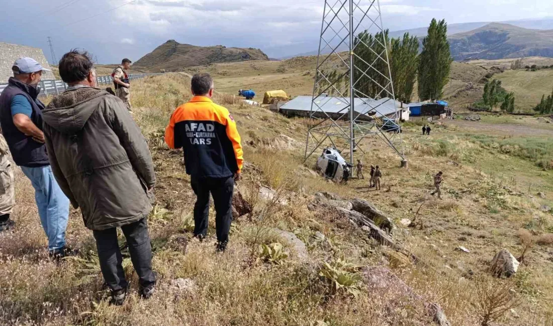 KAĞIZMAN'DA TRAFİK KAZASI: 4