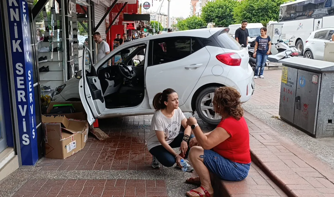 ANTALYA'NIN MANAVGAT İLÇESİNDE SÜRÜCÜNÜN