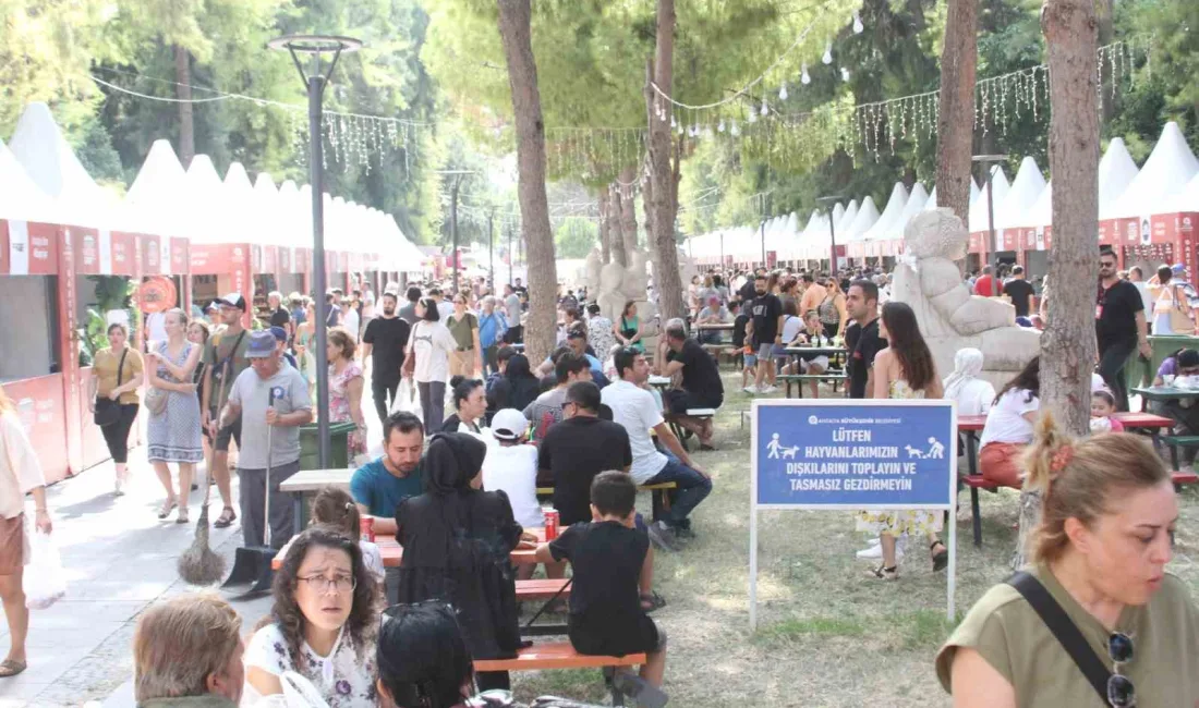 KARAALİOĞLU PARKI’NDA FOODFEST RÜZGARI: