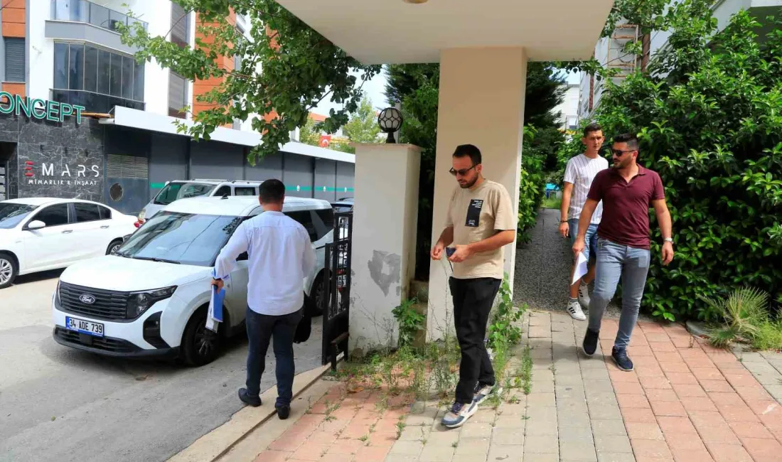 ANTALYA'DA EVDE ALKOL ALIP