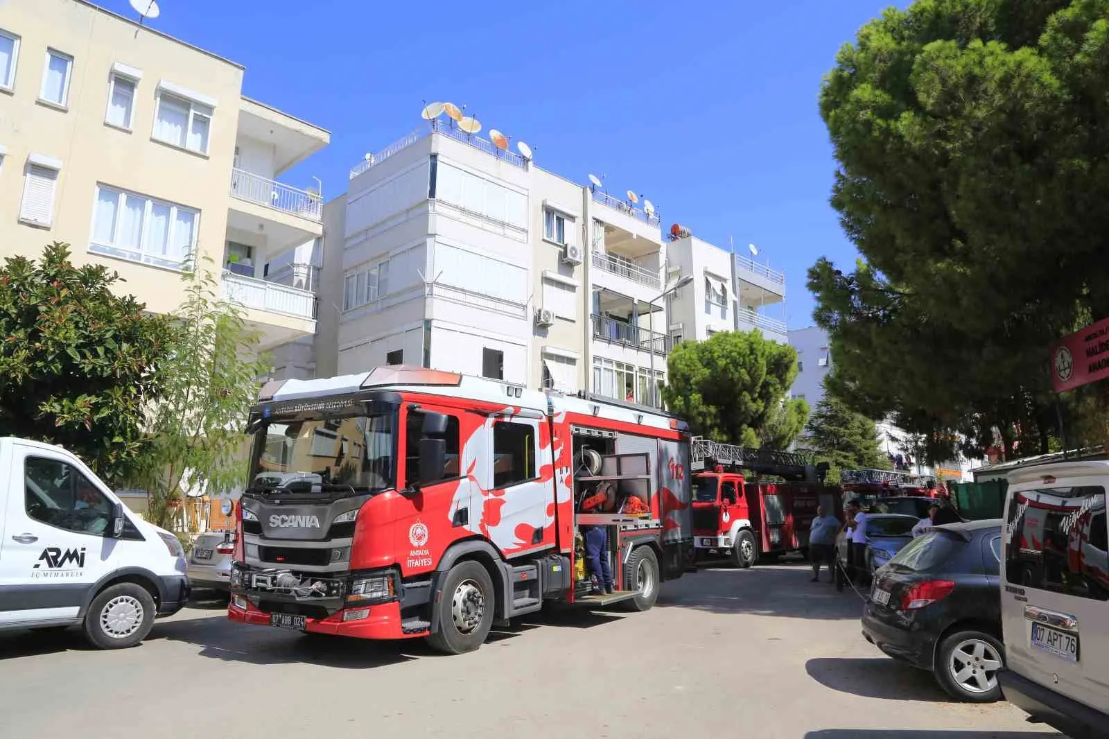 Klimadan çıkan yangın panik yaşattı