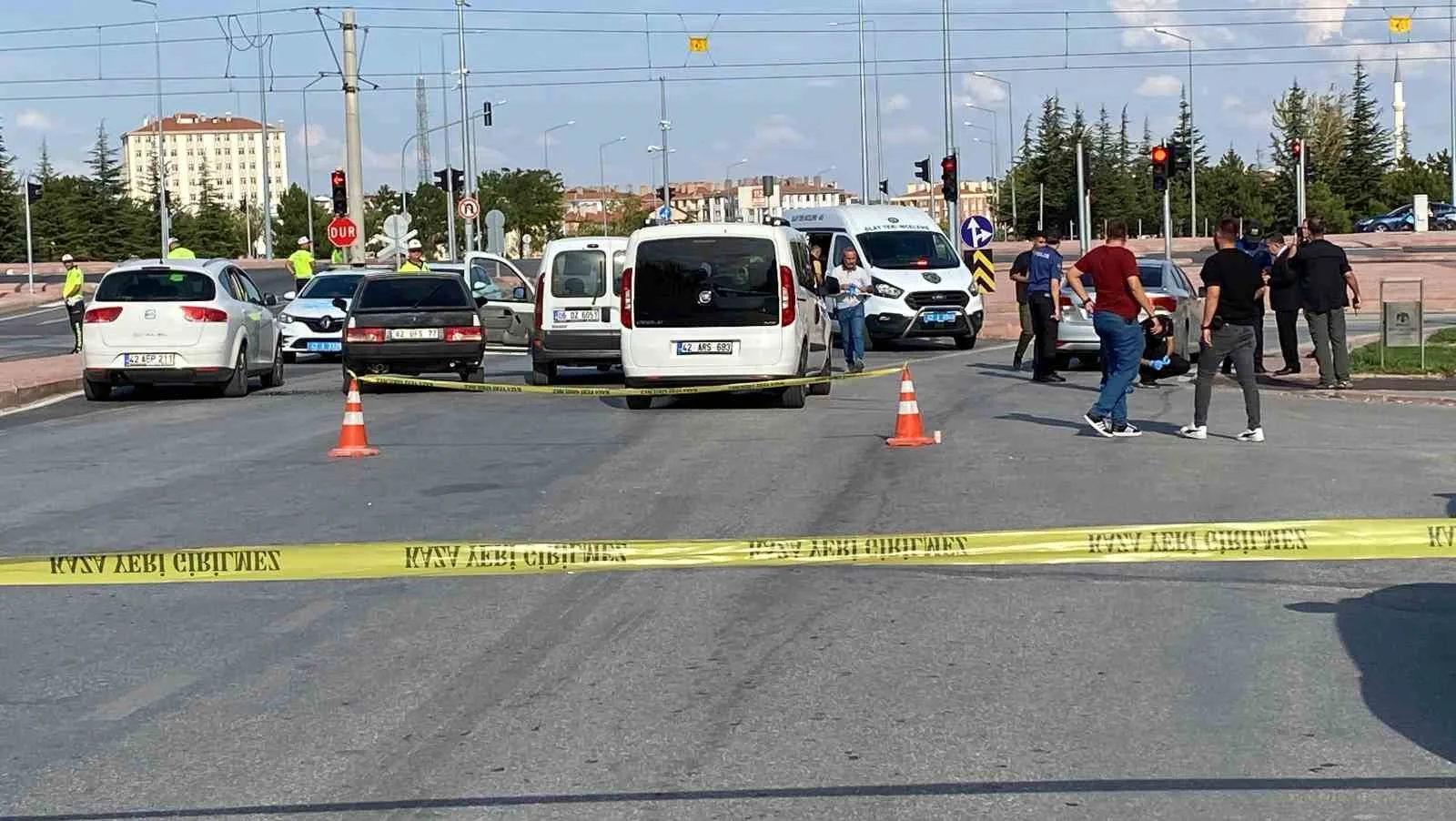 Konya’da polise silahlı saldırı: 2 polis yaralı