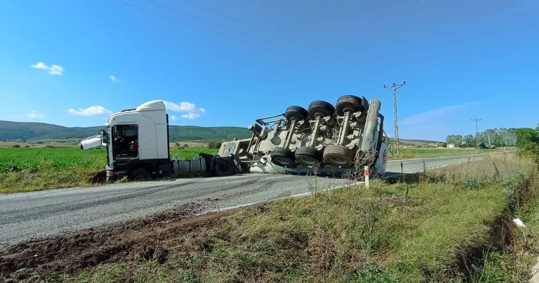 TOKAT’IN YEŞİLYURT İLÇESİNDE SÜRÜCÜSÜNÜN