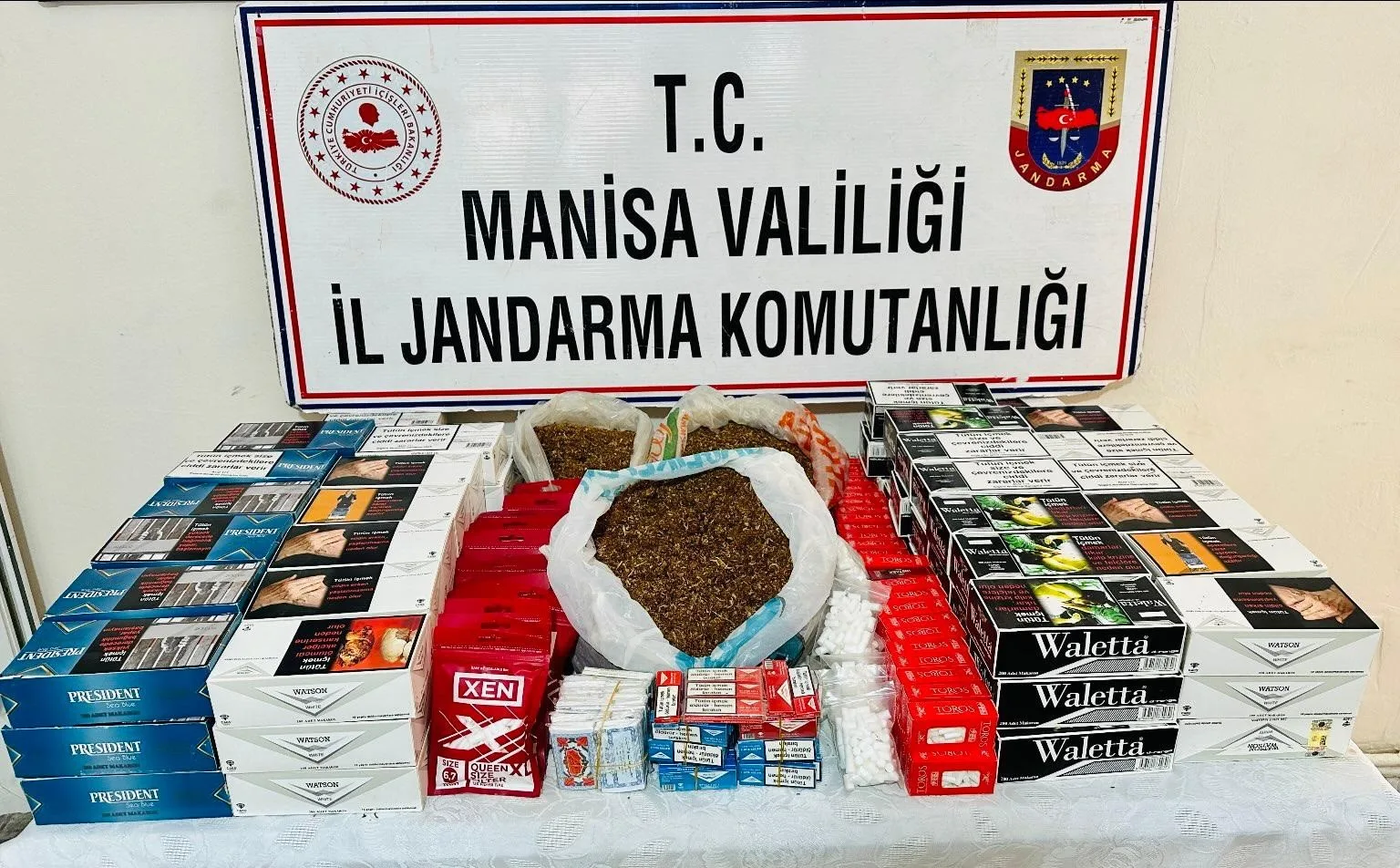 Manisa’da 42 bin makaron ele geçirildi