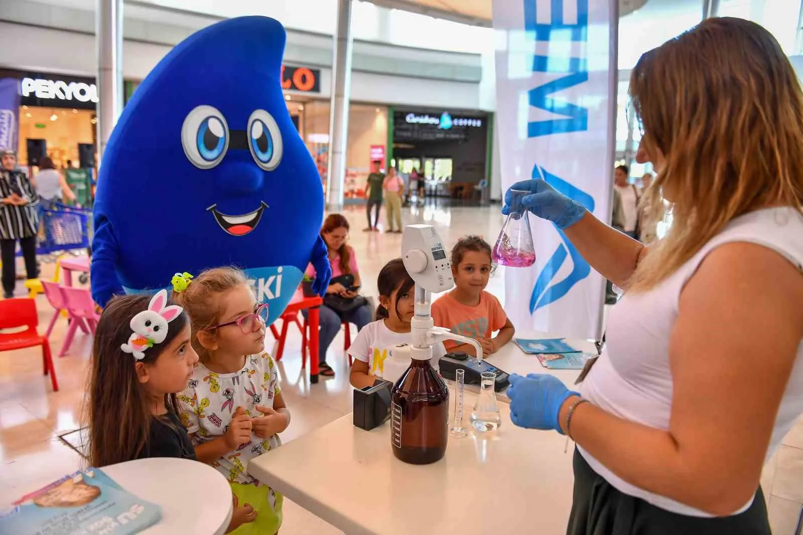 MESKİ, öğrencileri su tasarrufu hakkında bilgilendiriyor