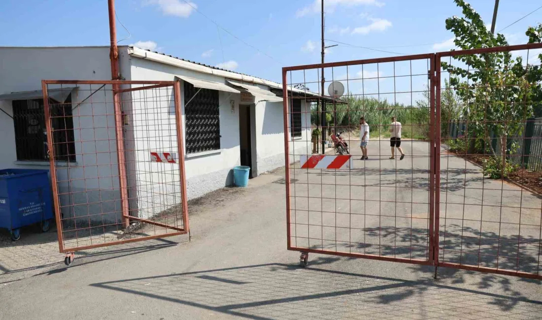 ADANA’DA DOLMUŞÇULARIN SIRA KAVGASINDA