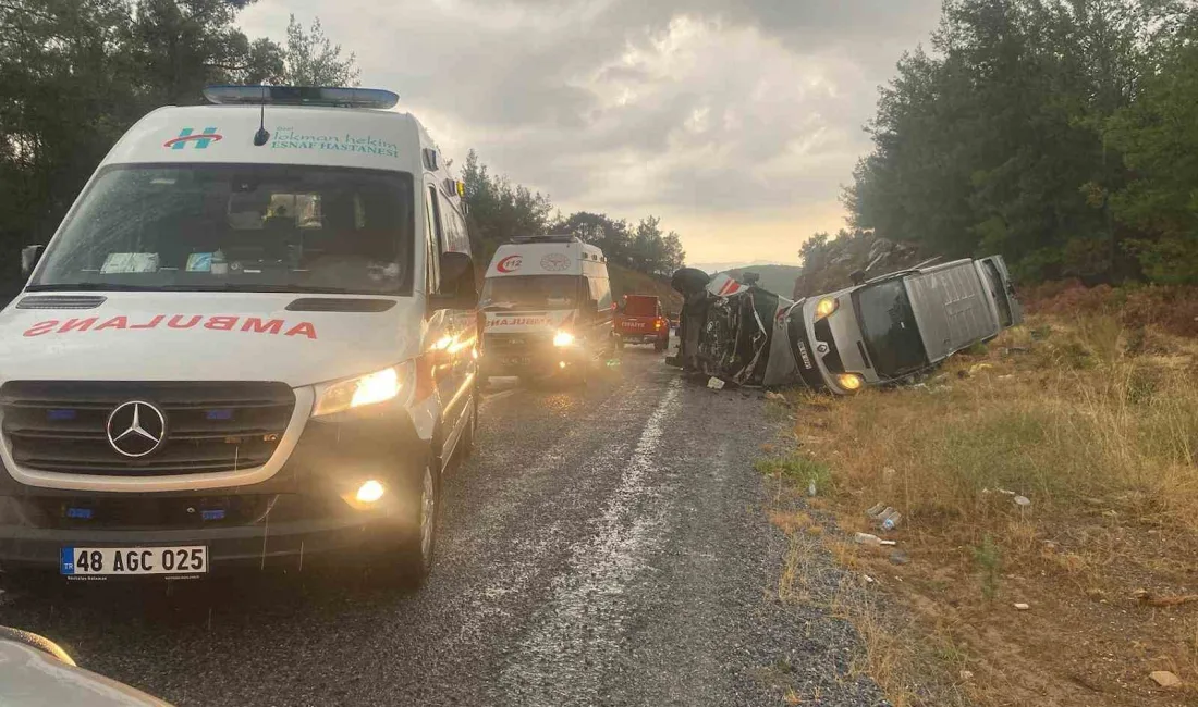 MUĞLA'DA PEŞ PEŞE TRAFİK